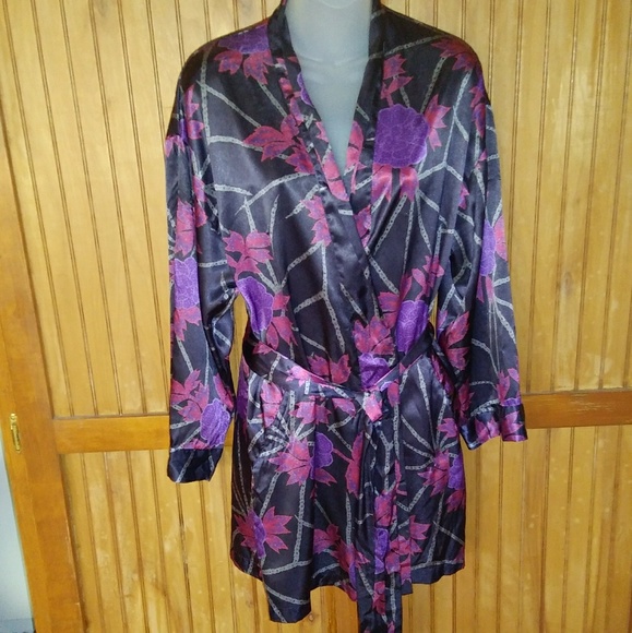 Victoria's Secret Other - Vintage Silky VS Robe